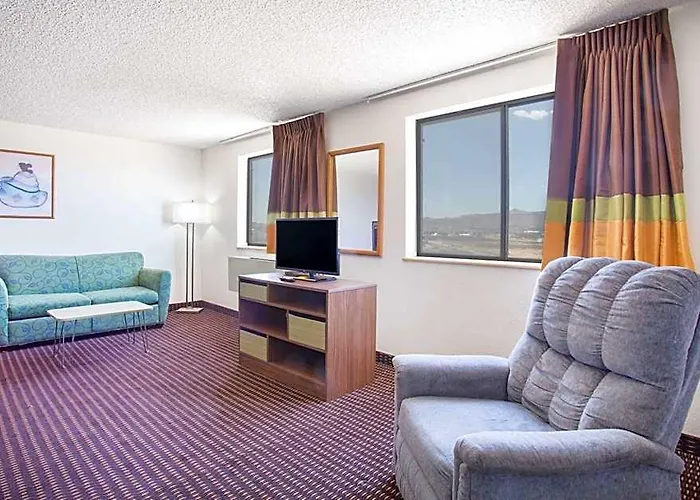 Super 8 By Wyndham 2*